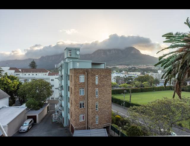 1 BEDROOM APARTMENT TO LET IN RONDEBOSCH
